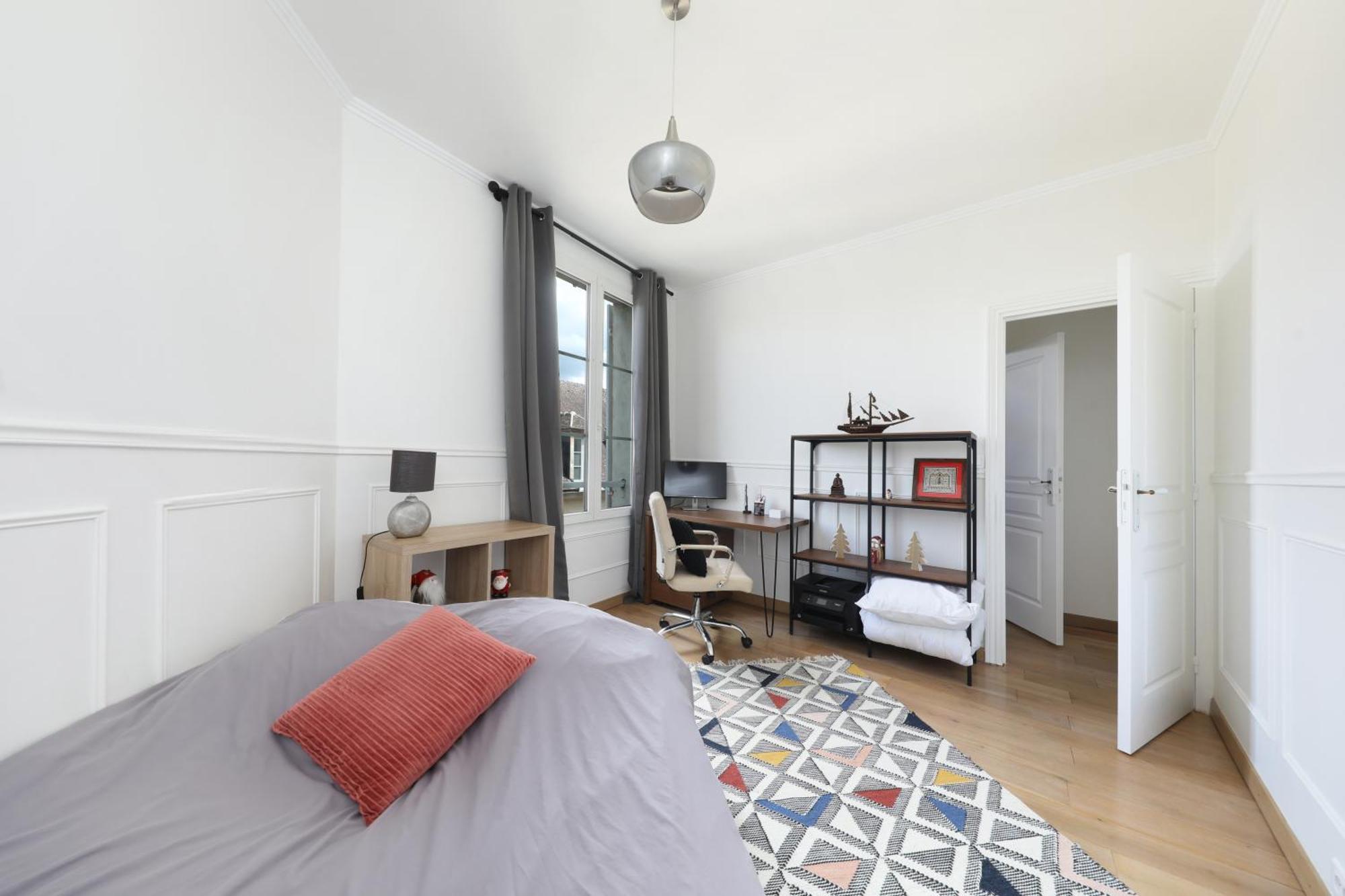 Charmant Appartement Dans Le Centre Ville, A 2 Minutes Du Palais Κομπιέν Εξωτερικό φωτογραφία