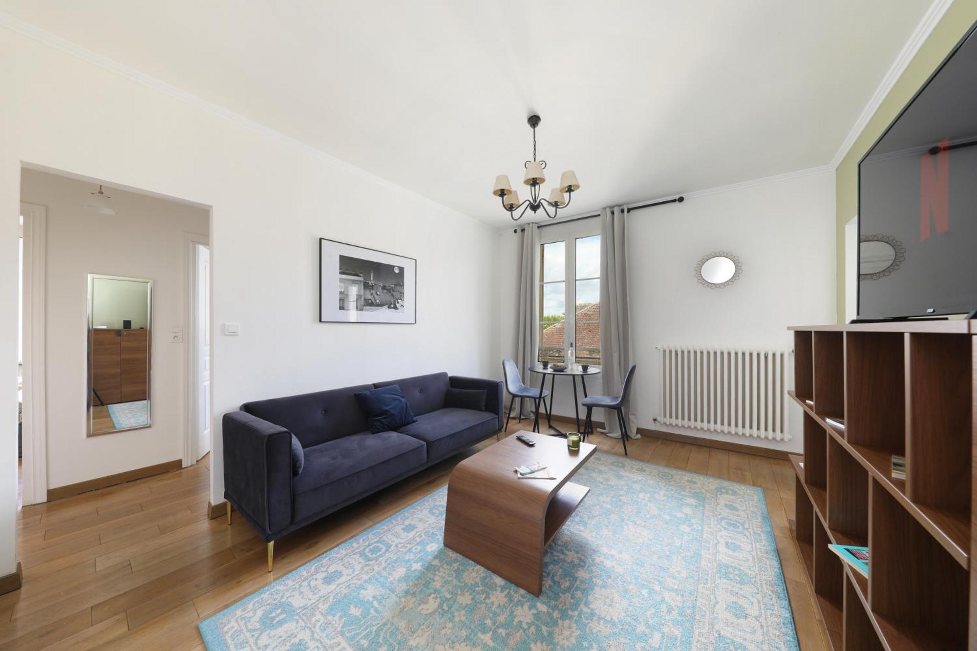 Charmant Appartement Dans Le Centre Ville, A 2 Minutes Du Palais Κομπιέν Εξωτερικό φωτογραφία